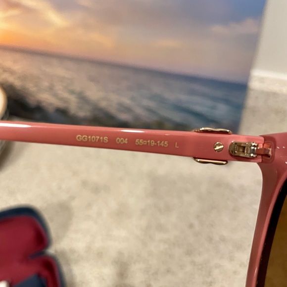 Gucci Mini Running Acetate Sunglasses. New w/tags. - Picture 3 of 6